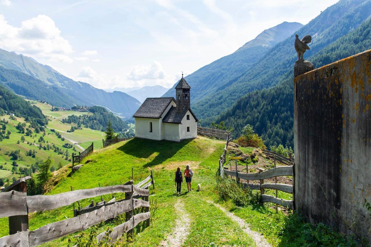 Heimat - Das Natur Resort Prägraten Exteriör bild
